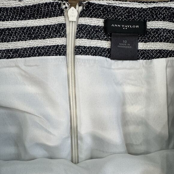 Ann Taylor Skirt Black White Tweed Boucle Striped Casual Career - Picture 8 of 10